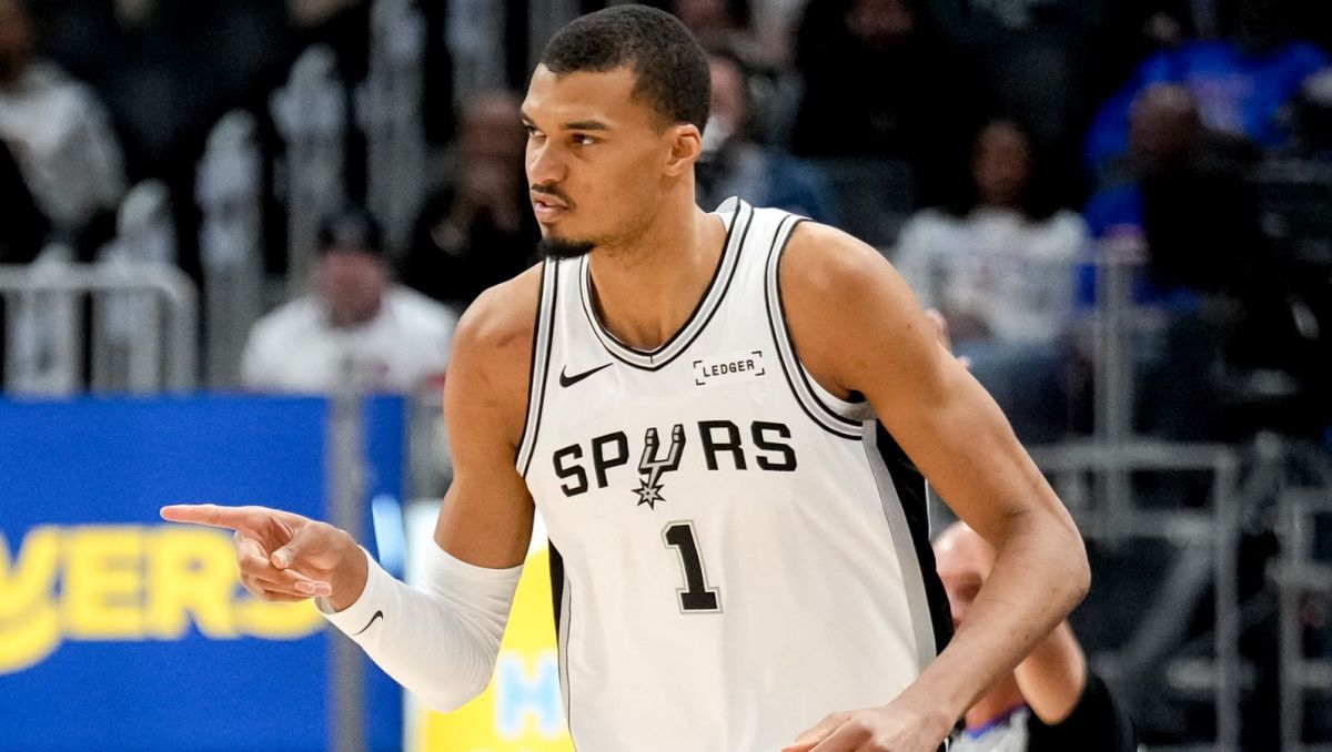 Denver Nuggets pokonują San Antonio Spurs po dogrywce w spektakularnym meczu